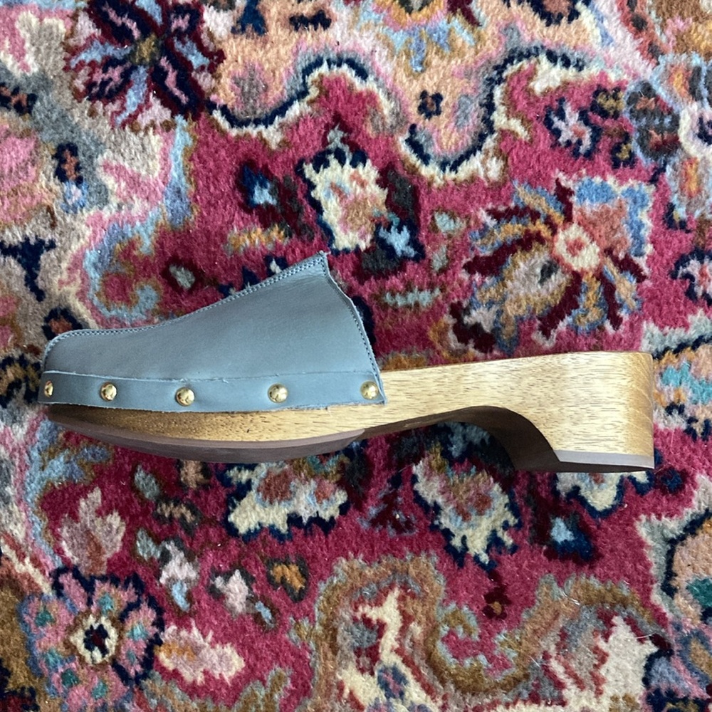 Bird of Flight Joni Clog in Gray